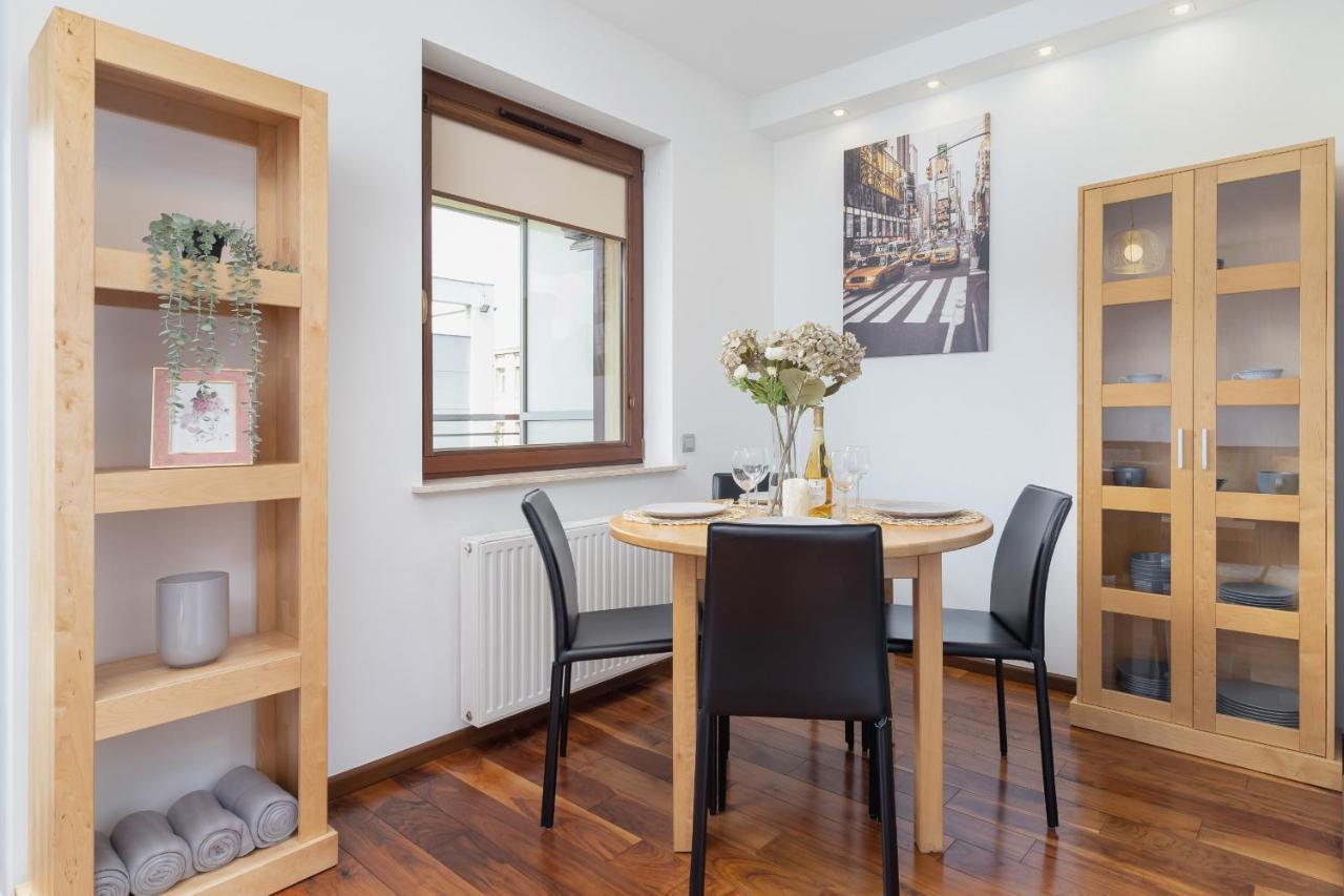 Krakow Blonia Apartment With Balcony By Noclegi Renters Luaran gambar